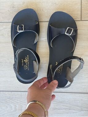Classic Sun-San Surfer Navy Leather Sandals Big Kid Size 3